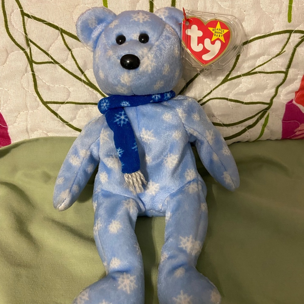 Ty Beanie Baby 1999 Holiday Bear